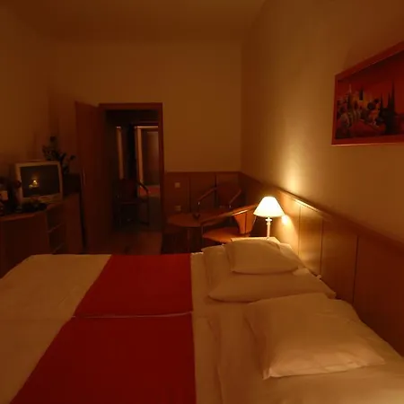 Park Hotel&étterem, Nagyatád