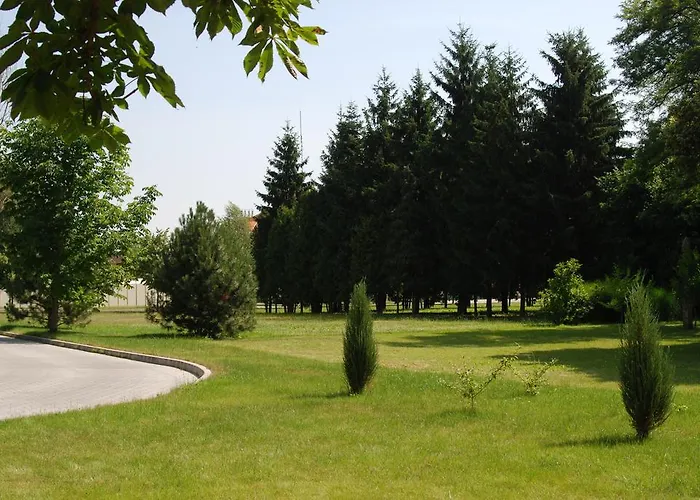 فندق Park & Etterem, Nagyatád